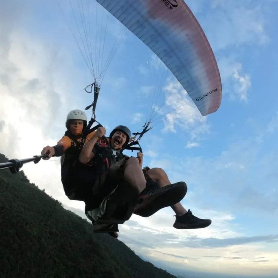 Vuelo en parapente en La Buitrera Palmira